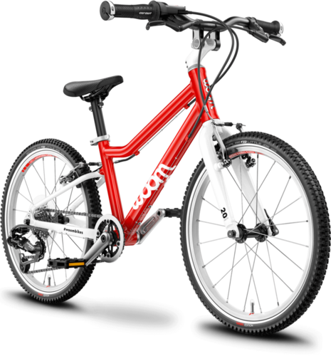 Detský ľahký bicykel WOOM 4 - JUNIOR BALÍČEK (Farba červená; Stojan Woom, Fľaša GLUG s držiakom, Blatníky, Zvonček Vienna)